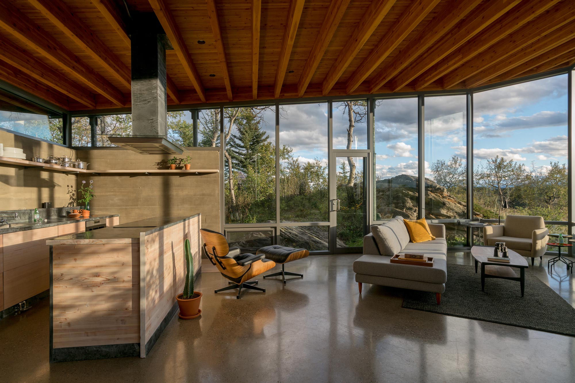 Rock House finds luxury in minimal living and natural beauty